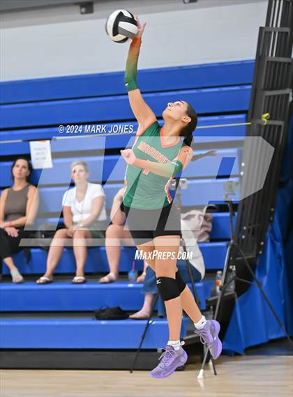 Thumbnail 3 in Thatcher vs. Earl Marriott (Canada) - (Nike TOC Southwest) photogallery.