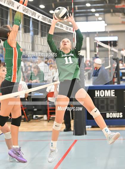 Thumbnail 2 in Thatcher vs. Earl Marriott (Canada) - (Nike TOC Southwest) photogallery.
