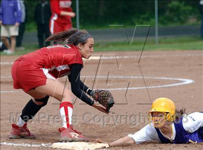 Thumbnail 1 in Westhill vs. Warde (FCIAC Final) photogallery.