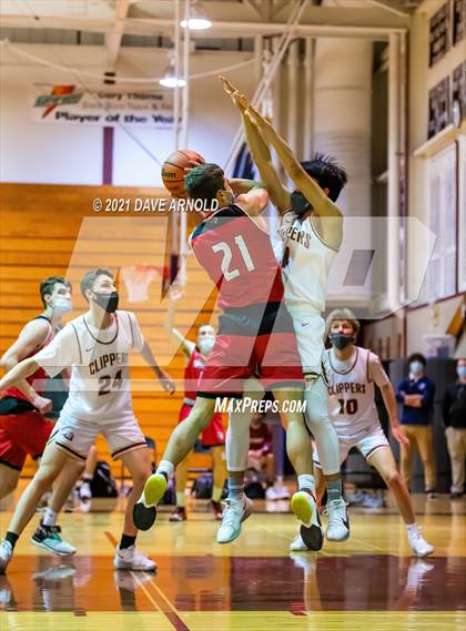 Thumbnail 3 in Spaulding vs. Portsmouth (NHIAA Division 1 Preliminary Round) photogallery.