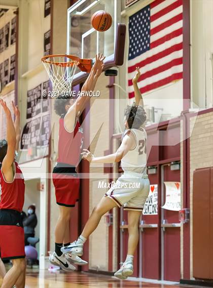 Thumbnail 3 in Spaulding vs. Portsmouth (NHIAA Division 1 Preliminary Round) photogallery.