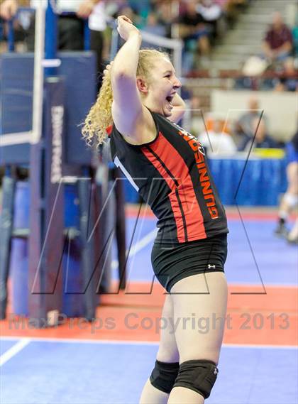 Thumbnail 3 in Gunnison vs. Sterling (CHSAA 3A Pool III) photogallery.