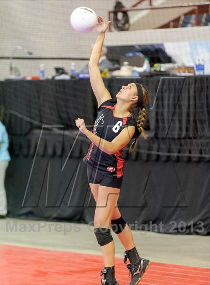 Thumbnail 2 in Gunnison vs. Sterling (CHSAA 3A Pool III) photogallery.