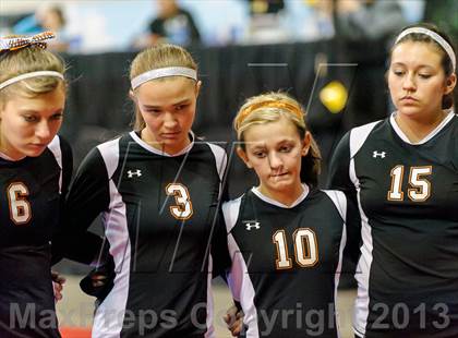 Thumbnail 2 in Gunnison vs. Sterling (CHSAA 3A Pool III) photogallery.