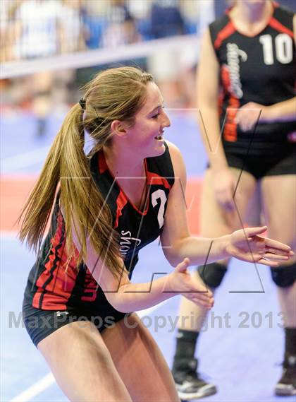 Thumbnail 1 in Gunnison vs. Sterling (CHSAA 3A Pool III) photogallery.