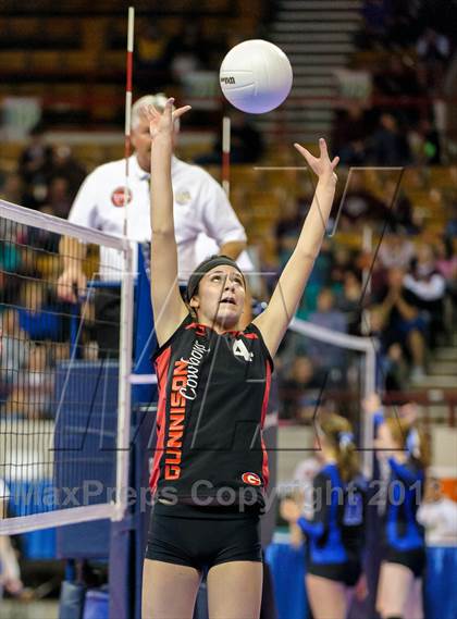 Thumbnail 1 in Gunnison vs. Sterling (CHSAA 3A Pool III) photogallery.