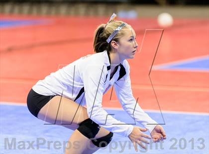 Thumbnail 3 in Gunnison vs. Sterling (CHSAA 3A Pool III) photogallery.