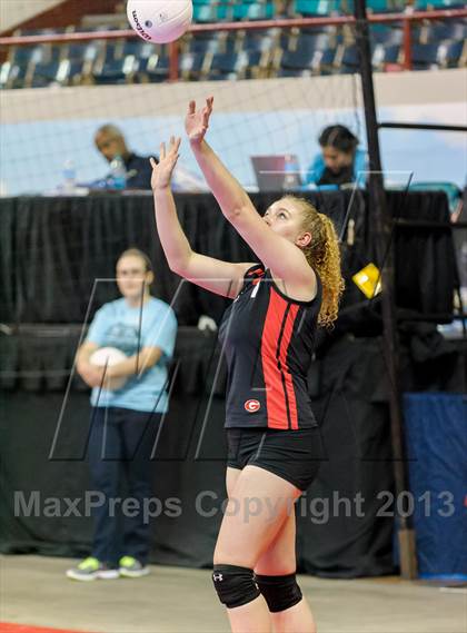 Thumbnail 3 in Gunnison vs. Sterling (CHSAA 3A Pool III) photogallery.