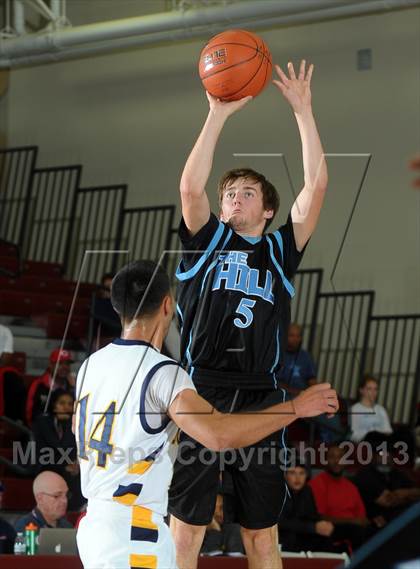 Thumbnail 2 in JW North vs. Foothill (MaxPreps Holiday Classic) photogallery.