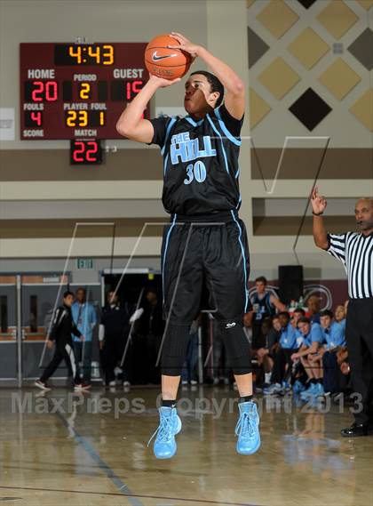 Thumbnail 1 in JW North vs. Foothill (MaxPreps Holiday Classic) photogallery.