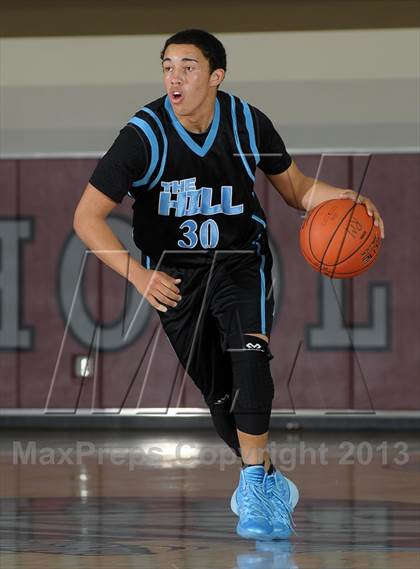 Thumbnail 3 in JW North vs. Foothill (MaxPreps Holiday Classic) photogallery.