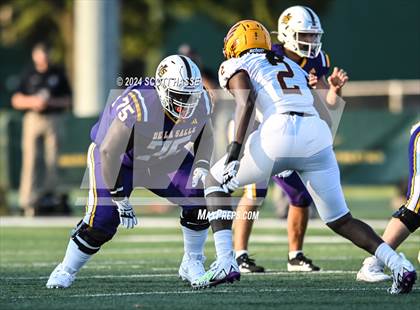 Thumbnail 3 in Davison vs. De La Salle Collegiate photogallery.