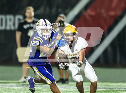 Thumbnail 1 in Davison vs. De La Salle Collegiate photogallery.