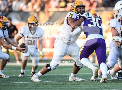 Thumbnail 3 in Davison vs. De La Salle Collegiate photogallery.