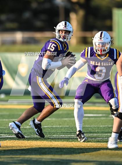 Thumbnail 3 in Davison vs. De La Salle Collegiate photogallery.