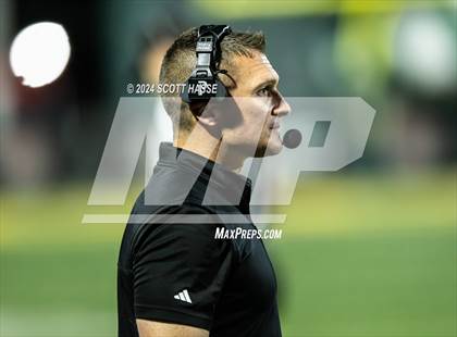 Thumbnail 3 in Davison vs. De La Salle Collegiate photogallery.