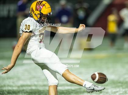 Thumbnail 2 in Davison vs. De La Salle Collegiate photogallery.