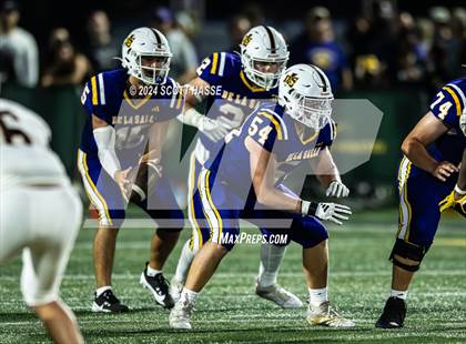 Thumbnail 3 in Davison vs. De La Salle Collegiate photogallery.