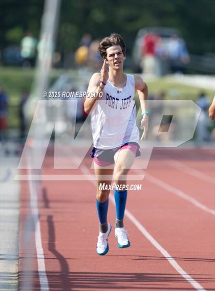 Thumbnail 3 in Suffolk County Section XI State Qualifier photogallery.