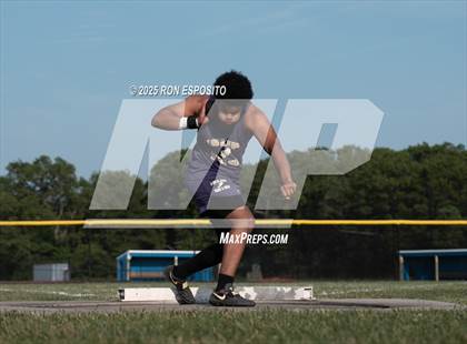 Thumbnail 2 in Suffolk County Section XI State Qualifier photogallery.