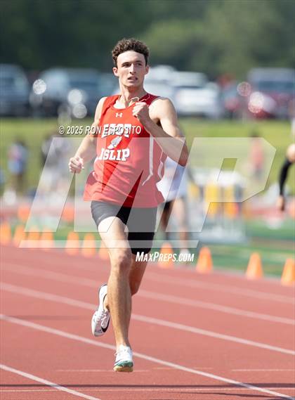 Thumbnail 1 in Suffolk County Section XI State Qualifier photogallery.