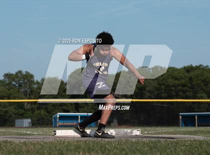 Thumbnail 3 in Suffolk County Section XI State Qualifier photogallery.