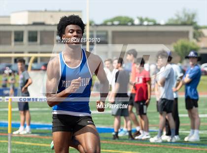 Thumbnail 3 in Suffolk County Section XI State Qualifier photogallery.