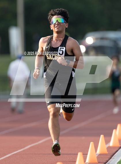 Thumbnail 3 in Suffolk County Section XI State Qualifier photogallery.