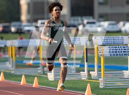 Thumbnail 1 in Suffolk County Section XI State Qualifier photogallery.