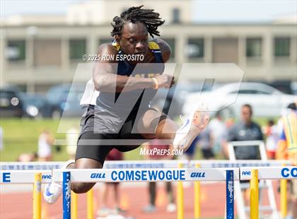 Thumbnail 1 in Suffolk County Section XI State Qualifier photogallery.