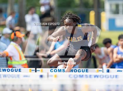 Thumbnail 1 in Suffolk County Section XI State Qualifier photogallery.