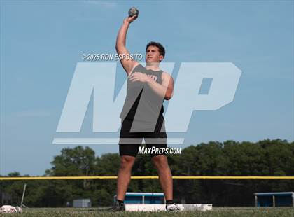 Thumbnail 1 in Suffolk County Section XI State Qualifier photogallery.