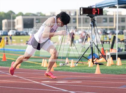 Thumbnail 1 in Suffolk County Section XI State Qualifier photogallery.