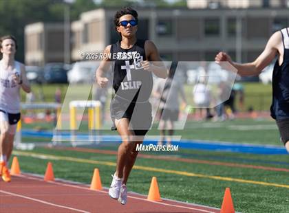 Thumbnail 1 in Suffolk County Section XI State Qualifier photogallery.