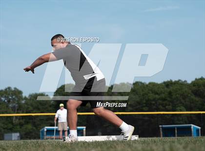 Thumbnail 3 in Suffolk County Section XI State Qualifier photogallery.