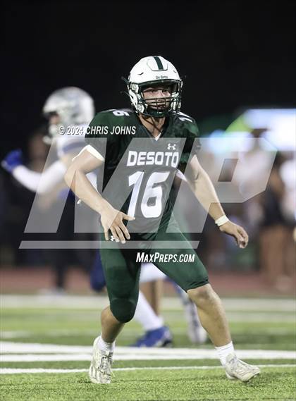 Thumbnail 1 in Freeburg @ DeSoto photogallery.