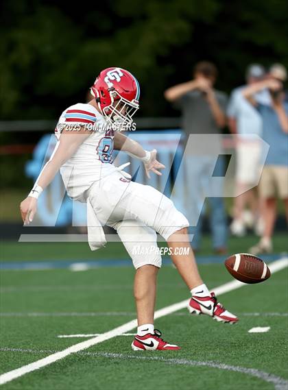Thumbnail 1 in Charlotte Catholic @ Charlotte Christian photogallery.