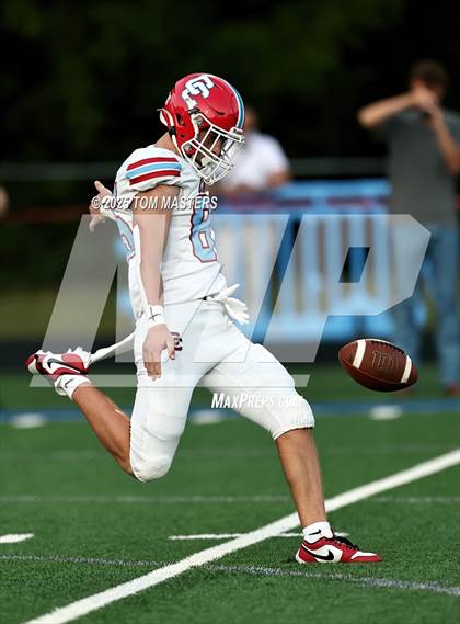 Thumbnail 3 in Charlotte Catholic @ Charlotte Christian photogallery.