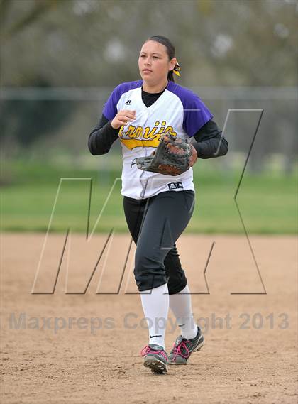 Thumbnail 3 in Armijo vs. Inderkum (Victory Pre-Season T.O.C.) photogallery.