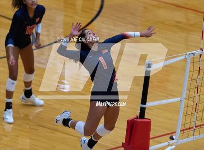 Thumbnail 2 in Churchill vs Brandeis photogallery.