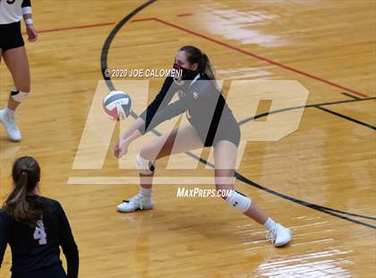 Thumbnail 2 in Churchill vs Brandeis photogallery.
