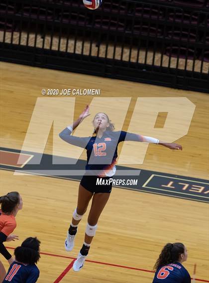 Thumbnail 3 in Churchill vs Brandeis photogallery.