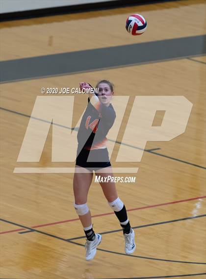 Thumbnail 2 in Churchill vs Brandeis photogallery.