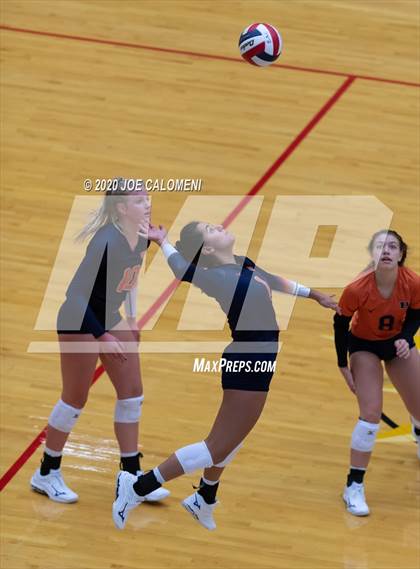 Thumbnail 2 in Churchill vs Brandeis photogallery.