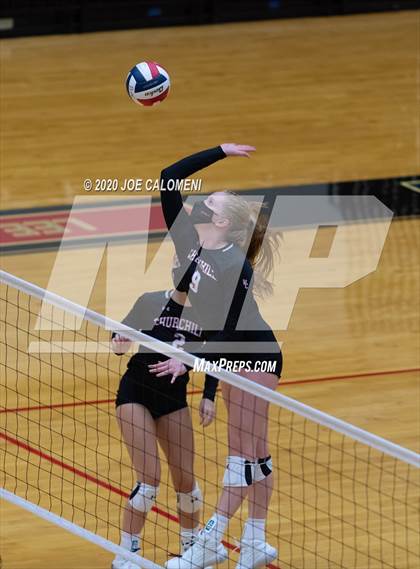 Thumbnail 1 in Churchill vs Brandeis photogallery.