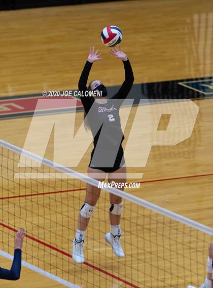 Thumbnail 2 in Churchill vs Brandeis photogallery.