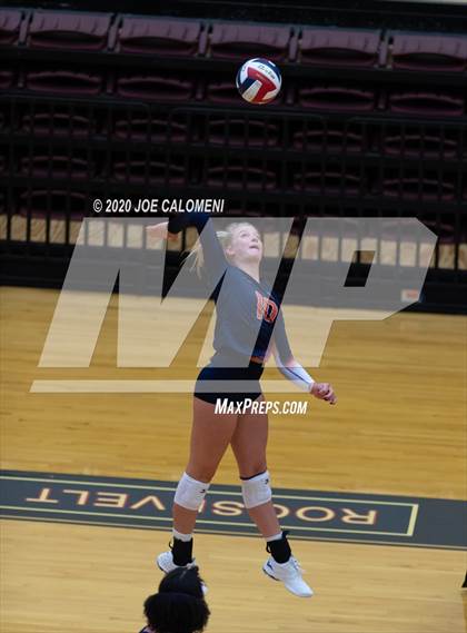 Thumbnail 3 in Churchill vs Brandeis photogallery.