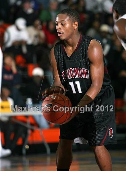 Thumbnail 1 in Craigmont vs. Ridgeway photogallery.