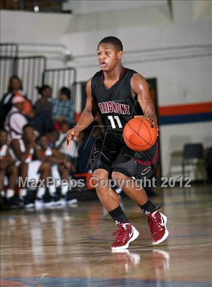 Thumbnail 2 in Craigmont vs. Ridgeway photogallery.