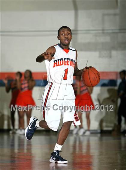 Thumbnail 1 in Craigmont vs. Ridgeway photogallery.